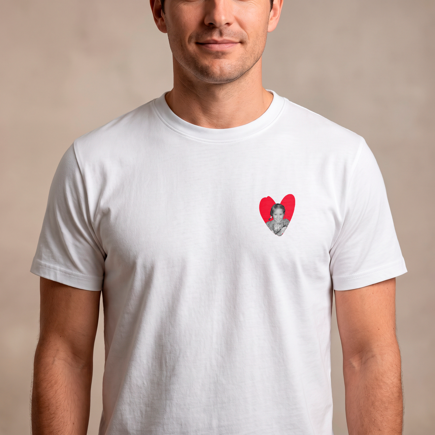 Camiseta Personalizada "Heart Frame"